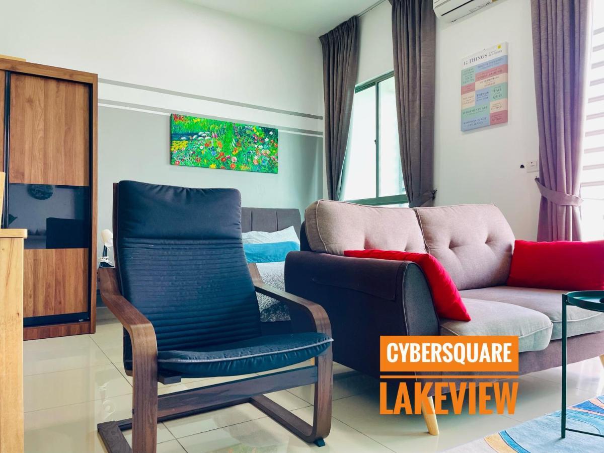 Cybersquare Lakeview With Netflix And Disney Hotstar 사이버자야 외부 사진