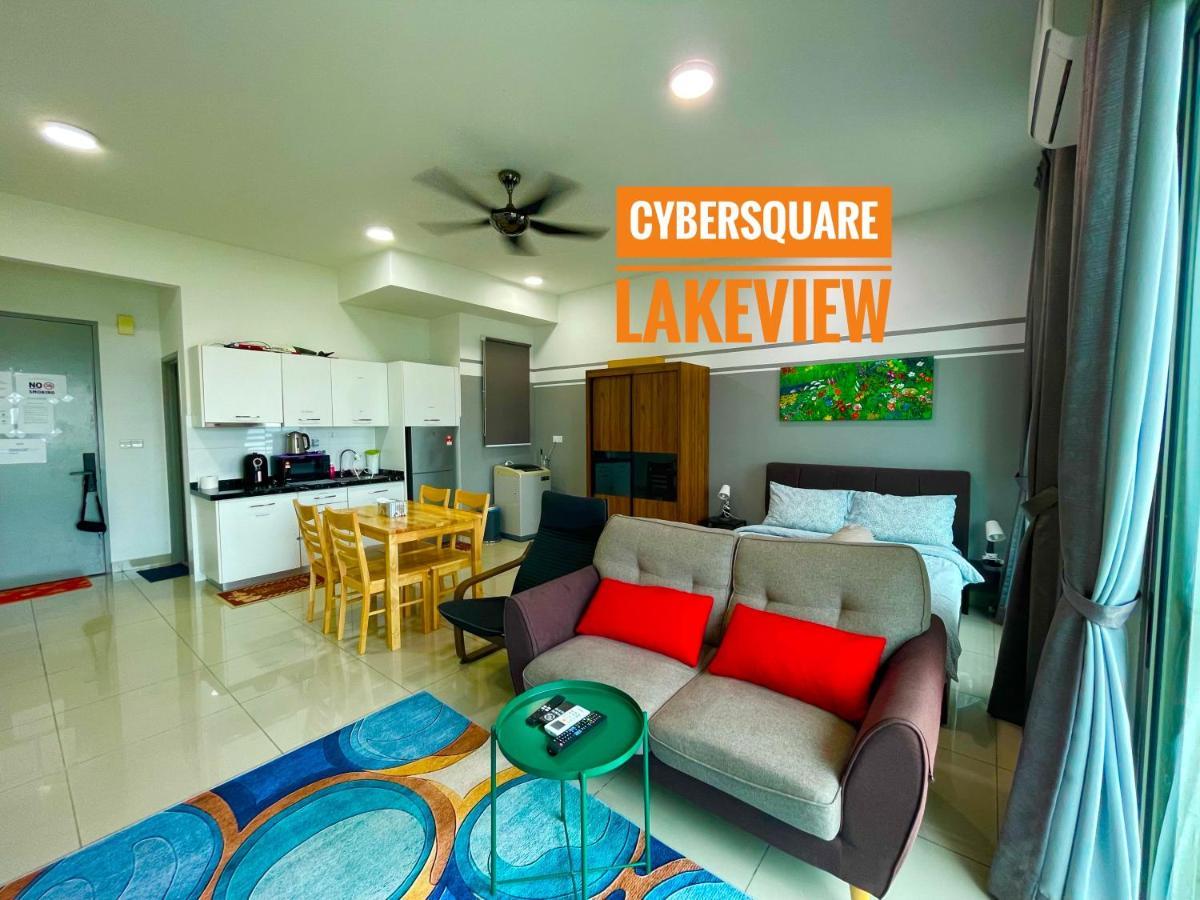 Cybersquare Lakeview With Netflix And Disney Hotstar 사이버자야 외부 사진